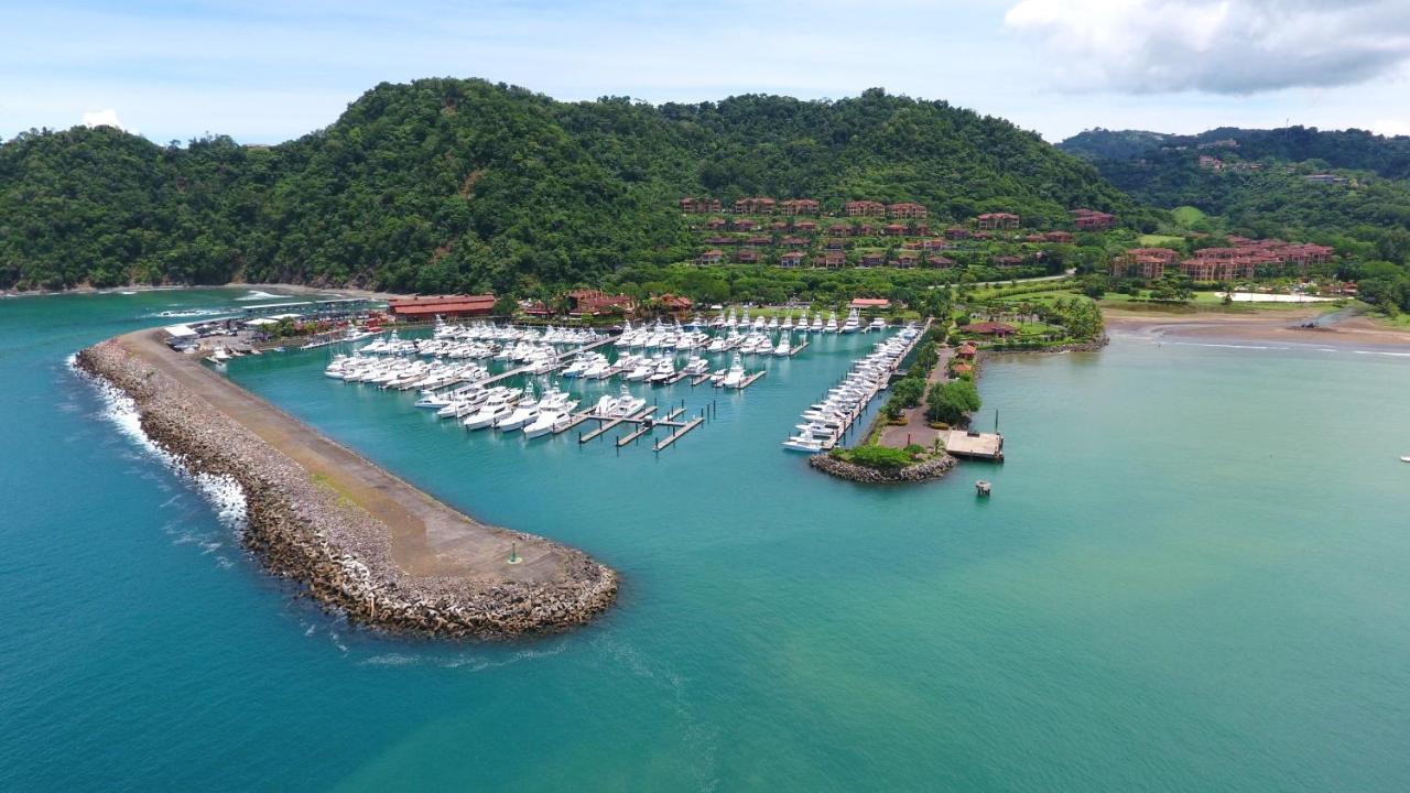 Stay In Cr Los Suenos Condos Jaco Bagian luar foto